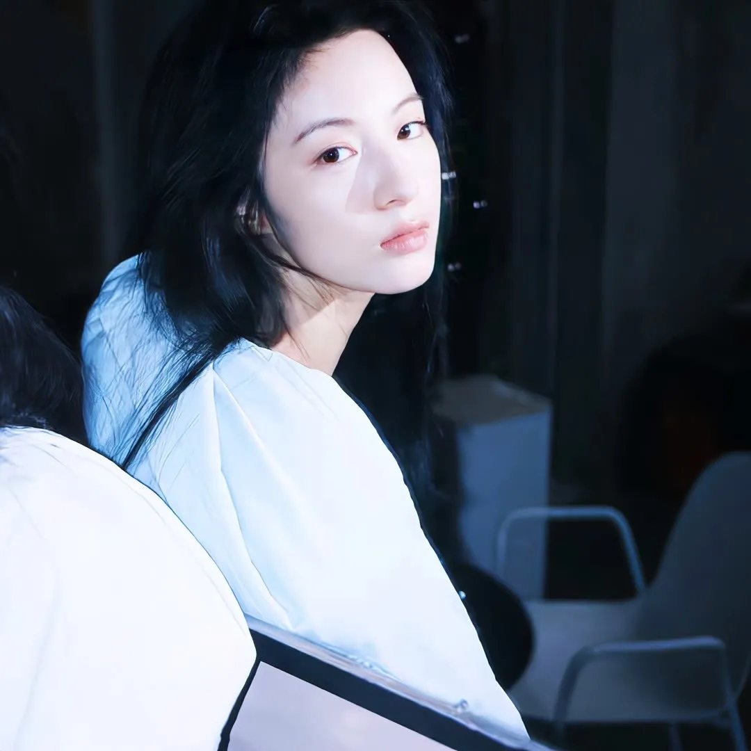 飞女黛丝